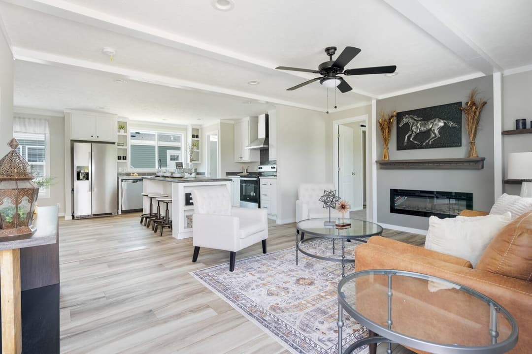 Champ 28563t interior home features