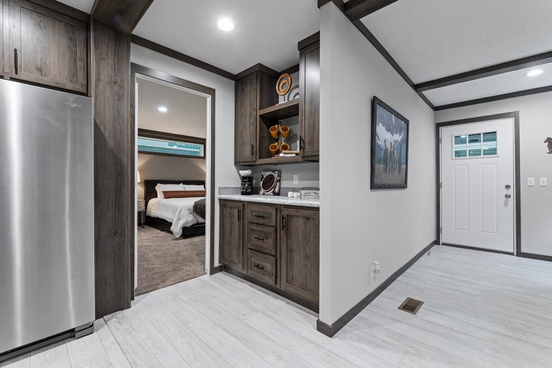 Elevation 32523d interior home features