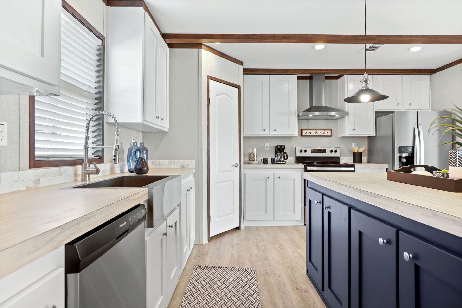 The roosevelt kitchen home features