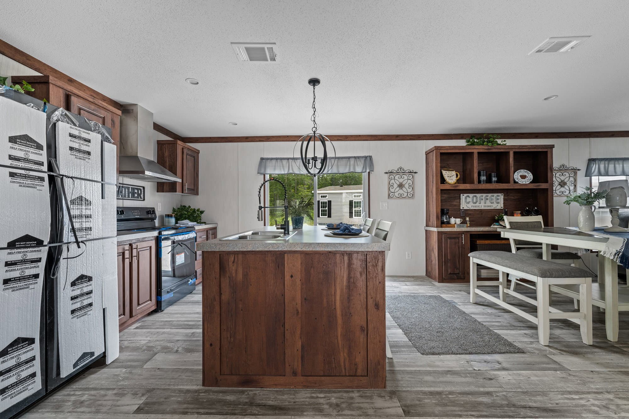 Guardian kitchen home features