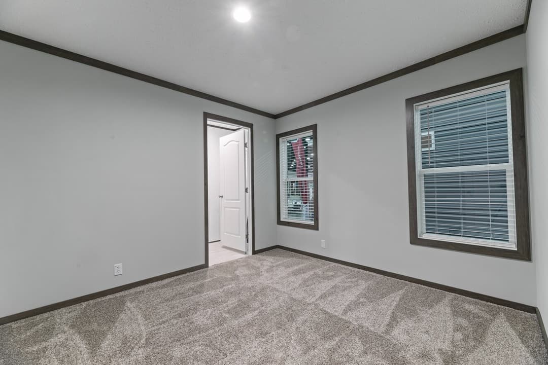Elevation 32523d bedroom home features