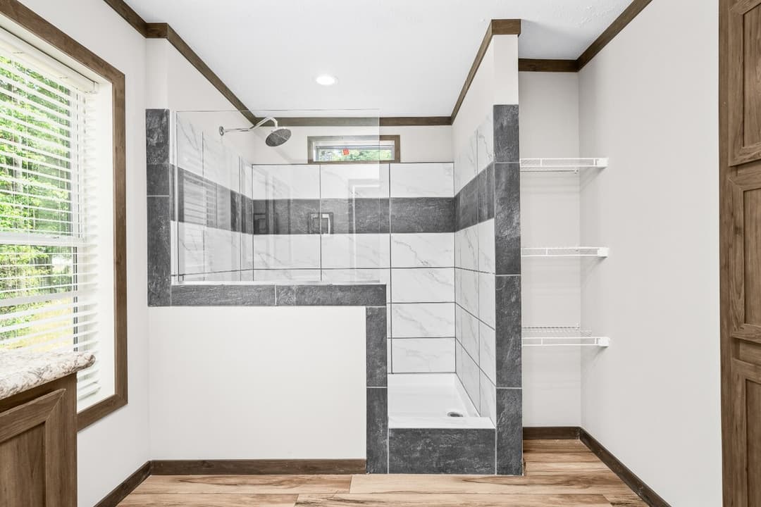 Warrior 32563f bathroom home features