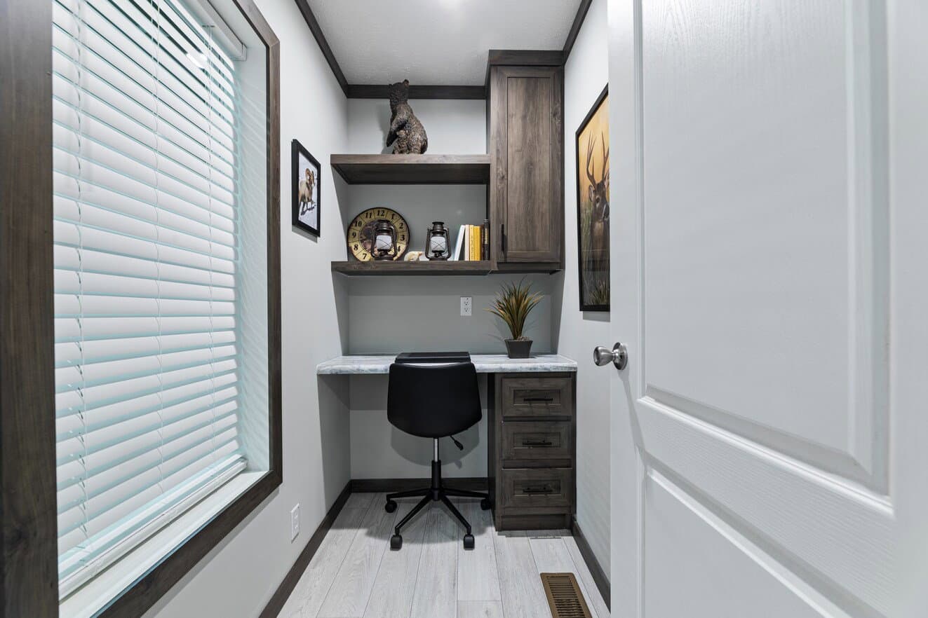 Elevation 32523d interior home features