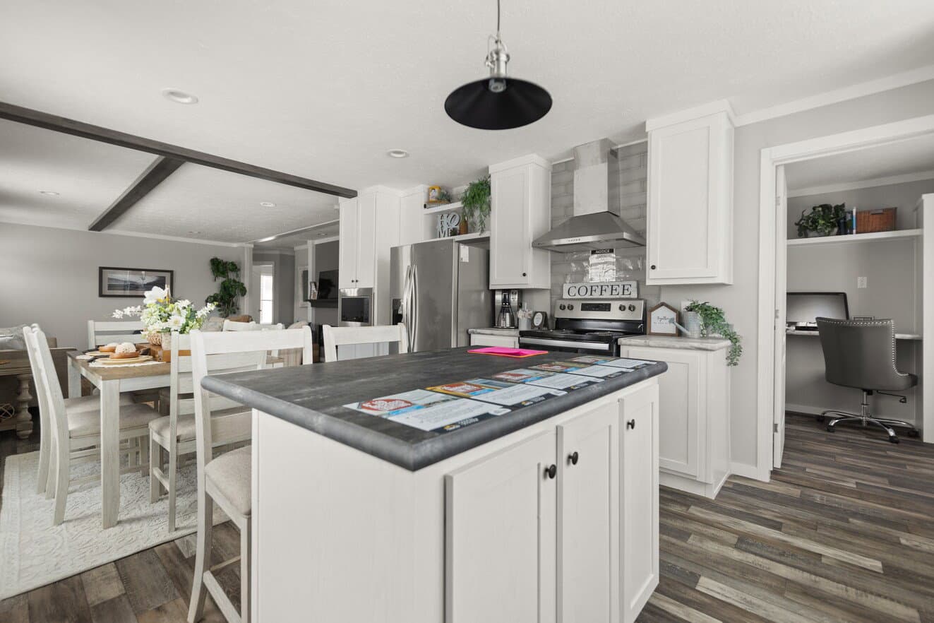 Bella 28483h kitchen home features