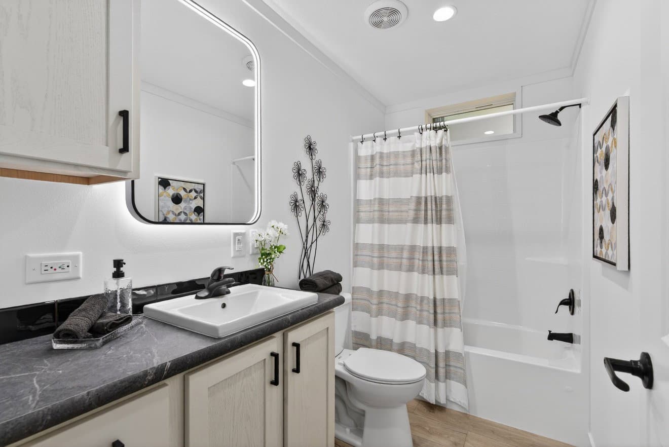 Aura 28644n bathroom home features