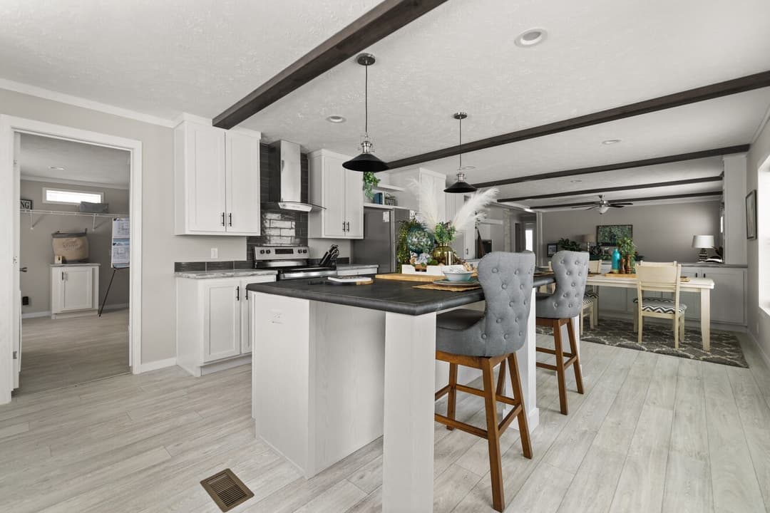 Big beam house 32663x kitchen home features