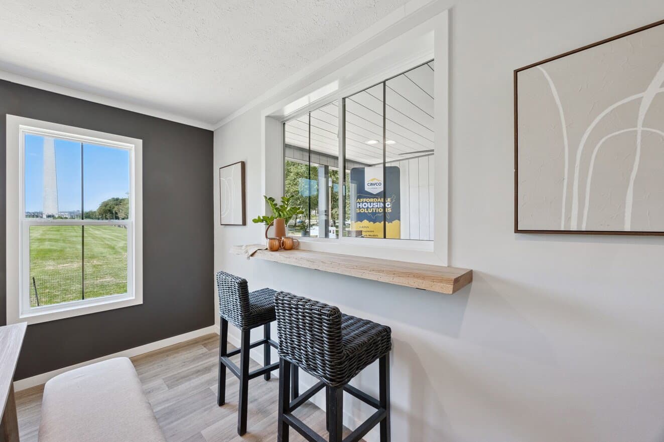 Axis 32563n interior home features